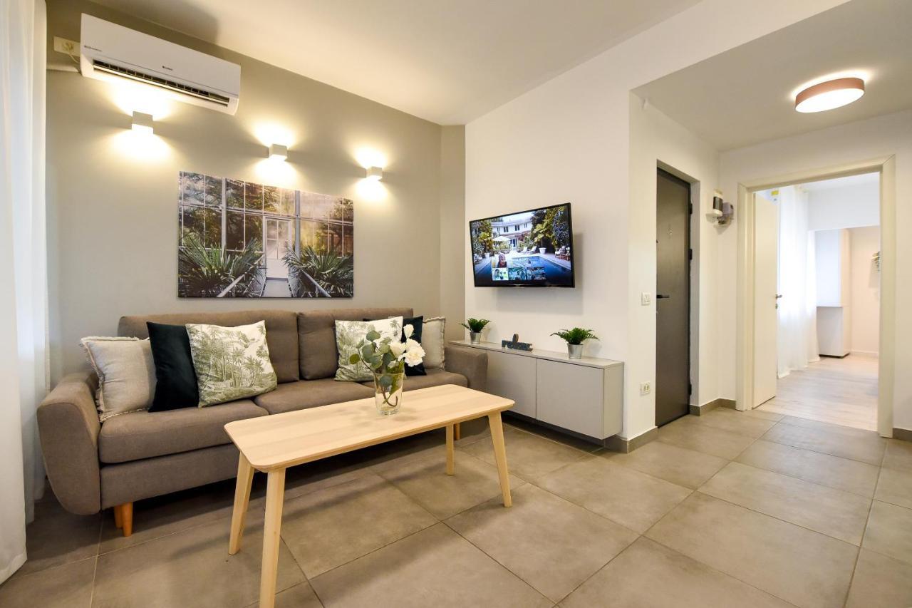 Spacious 1Br In The City Center - Amazing For Extended Stays Bucarest Esterno foto